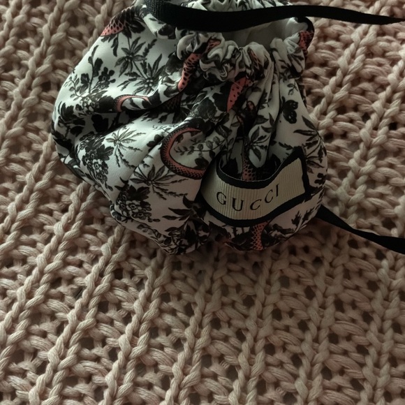 Gucci Jewelry - Gucci inner locking G toggle necklace